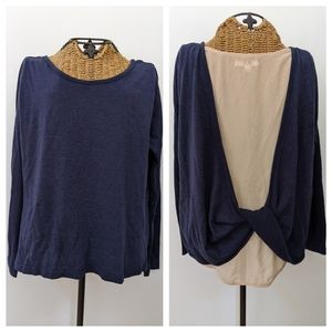 YA los Angeles Navy Beige sweater S